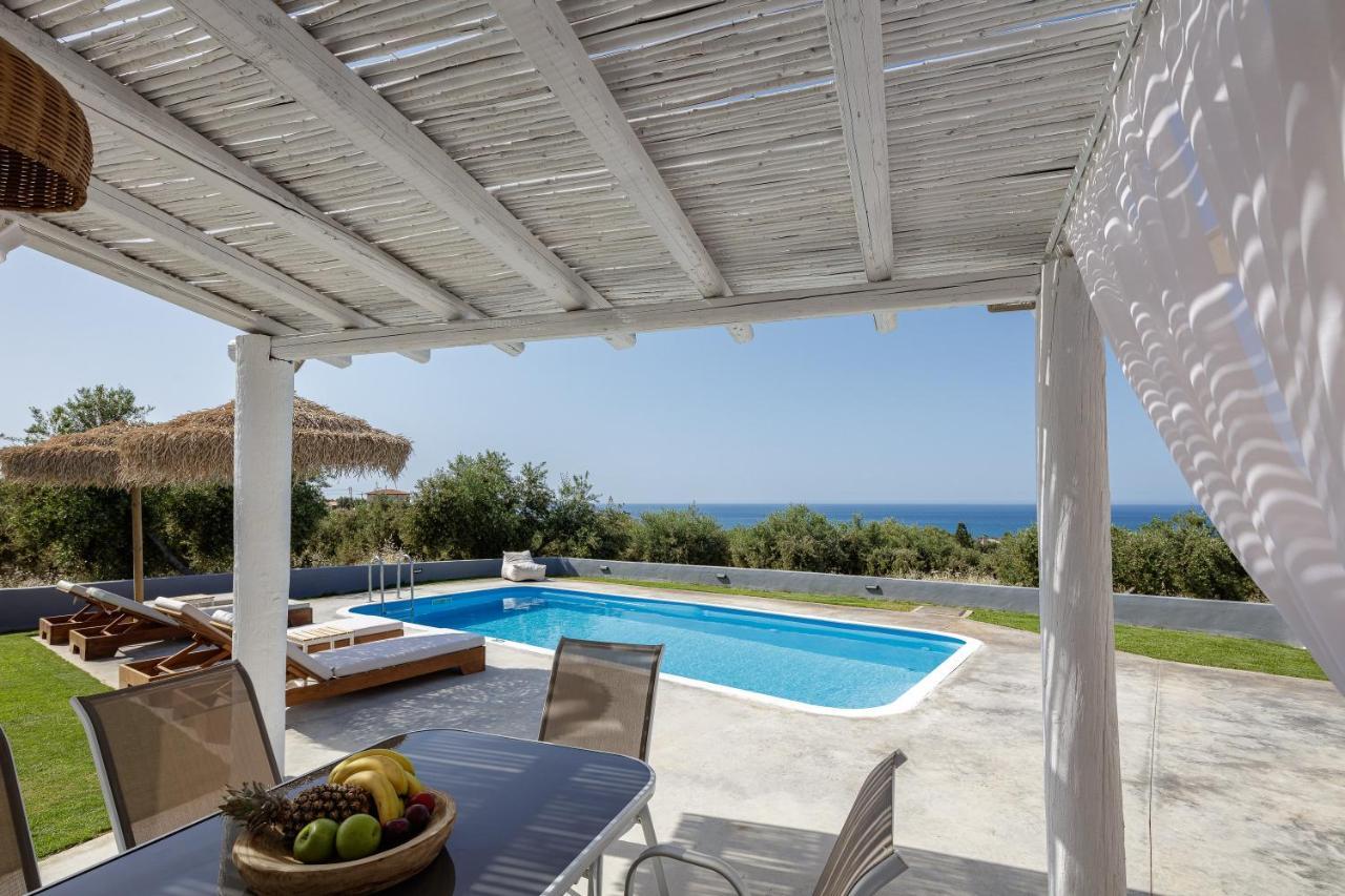 Gramvella Resort Adelianos Kampos Luaran gambar